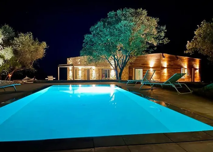 Magnifique Avec Piscine Vila Pietra Moneta